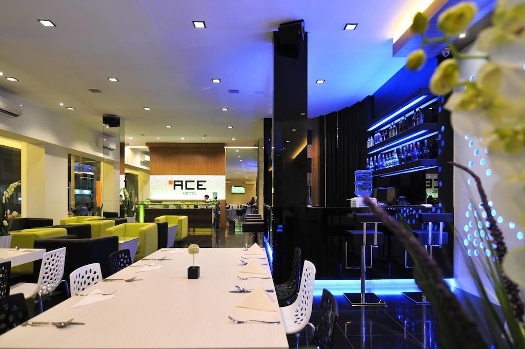 Ace Hotel Batam Nagoya Exterior foto